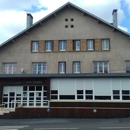 Nyaraló D Accueil Du Ski Club Sedanais